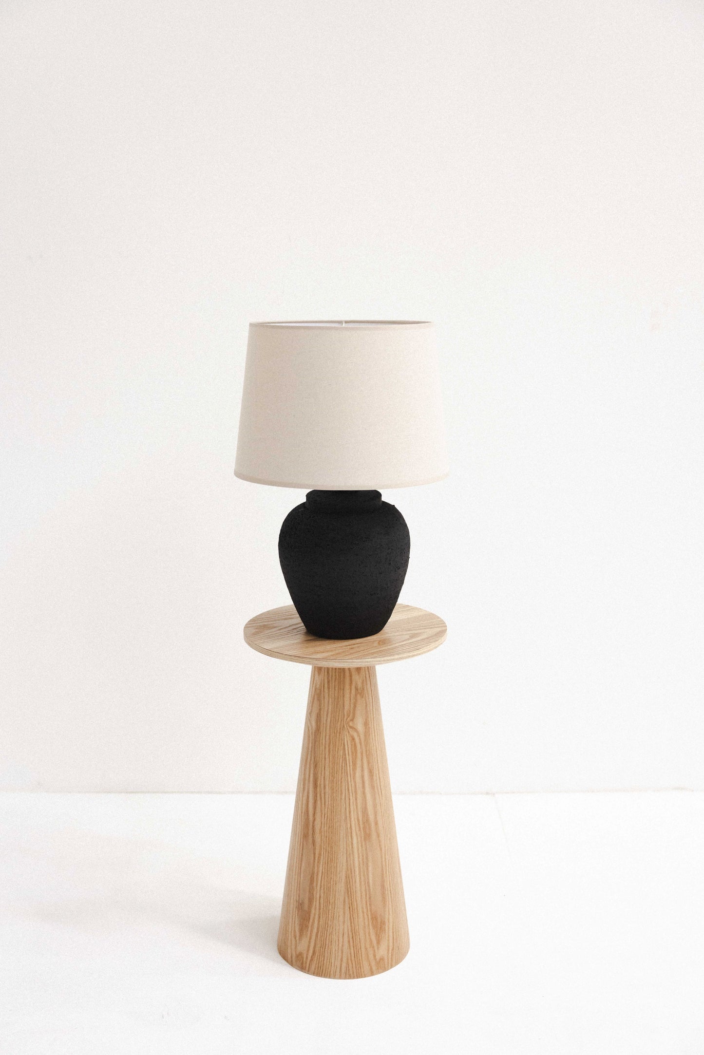Mesa Auxiliar Tout